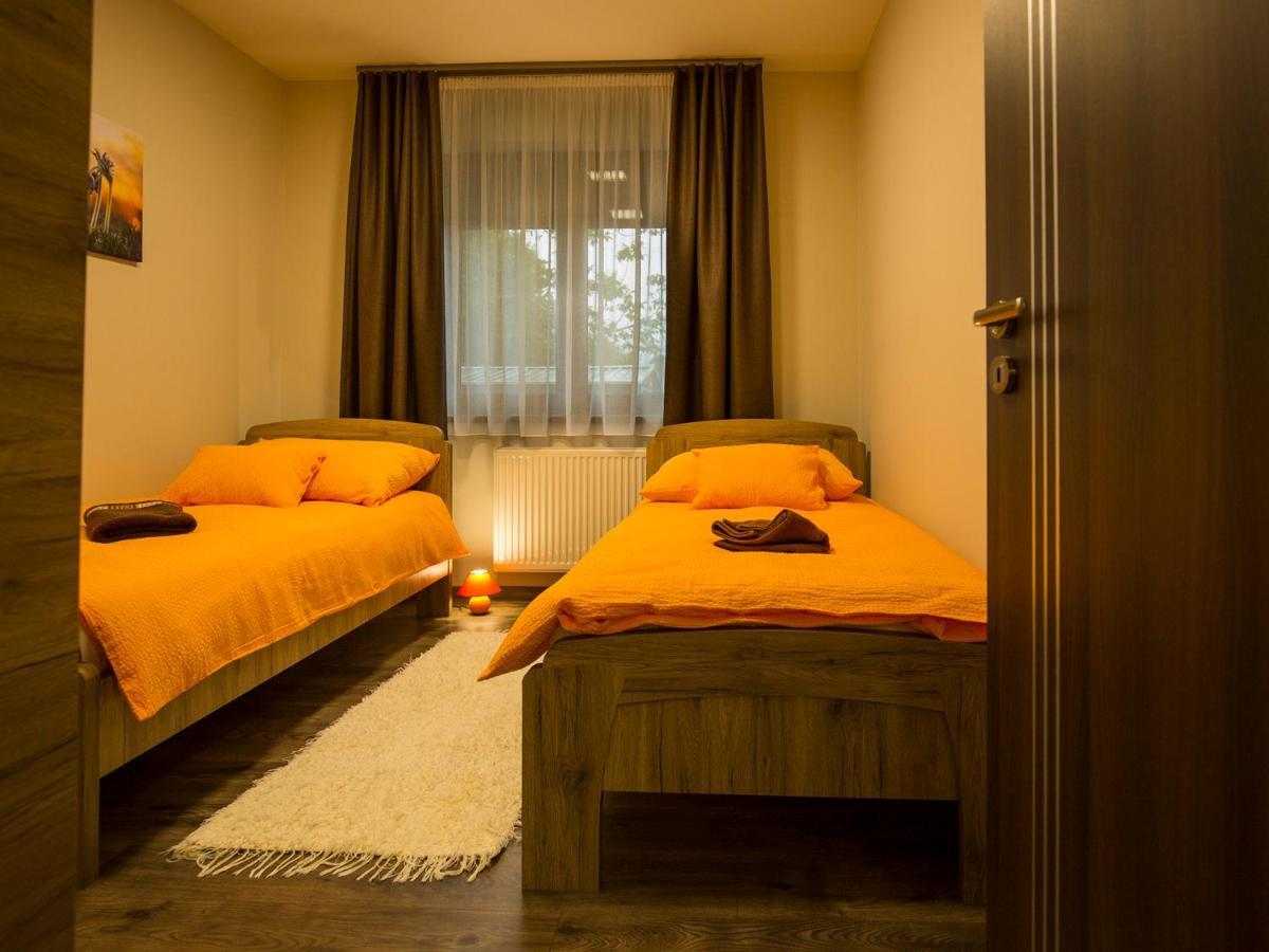 Bodzahaz Apartman 타르잔 외부 사진